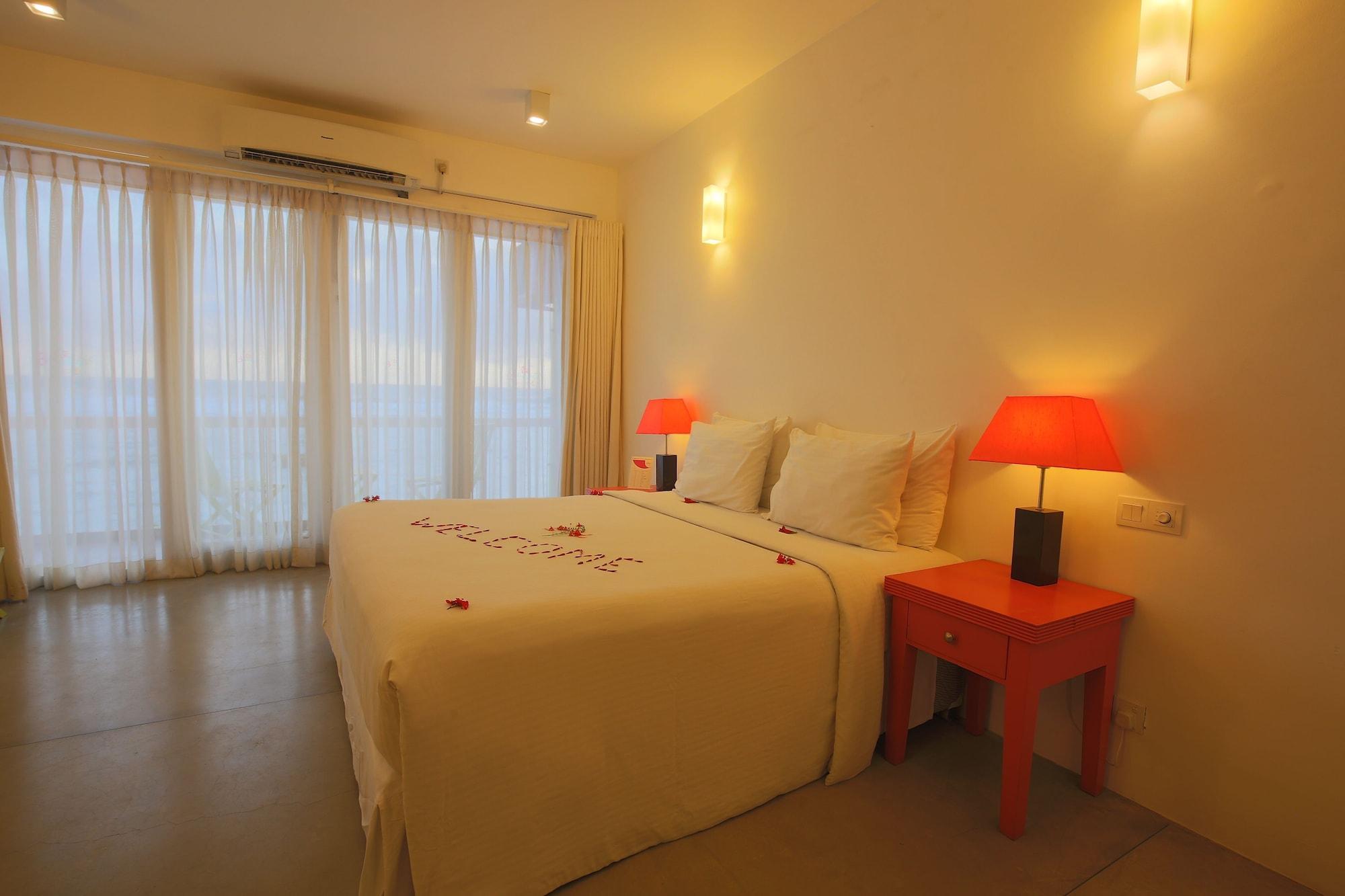 Coral Rock By Bansei 4*