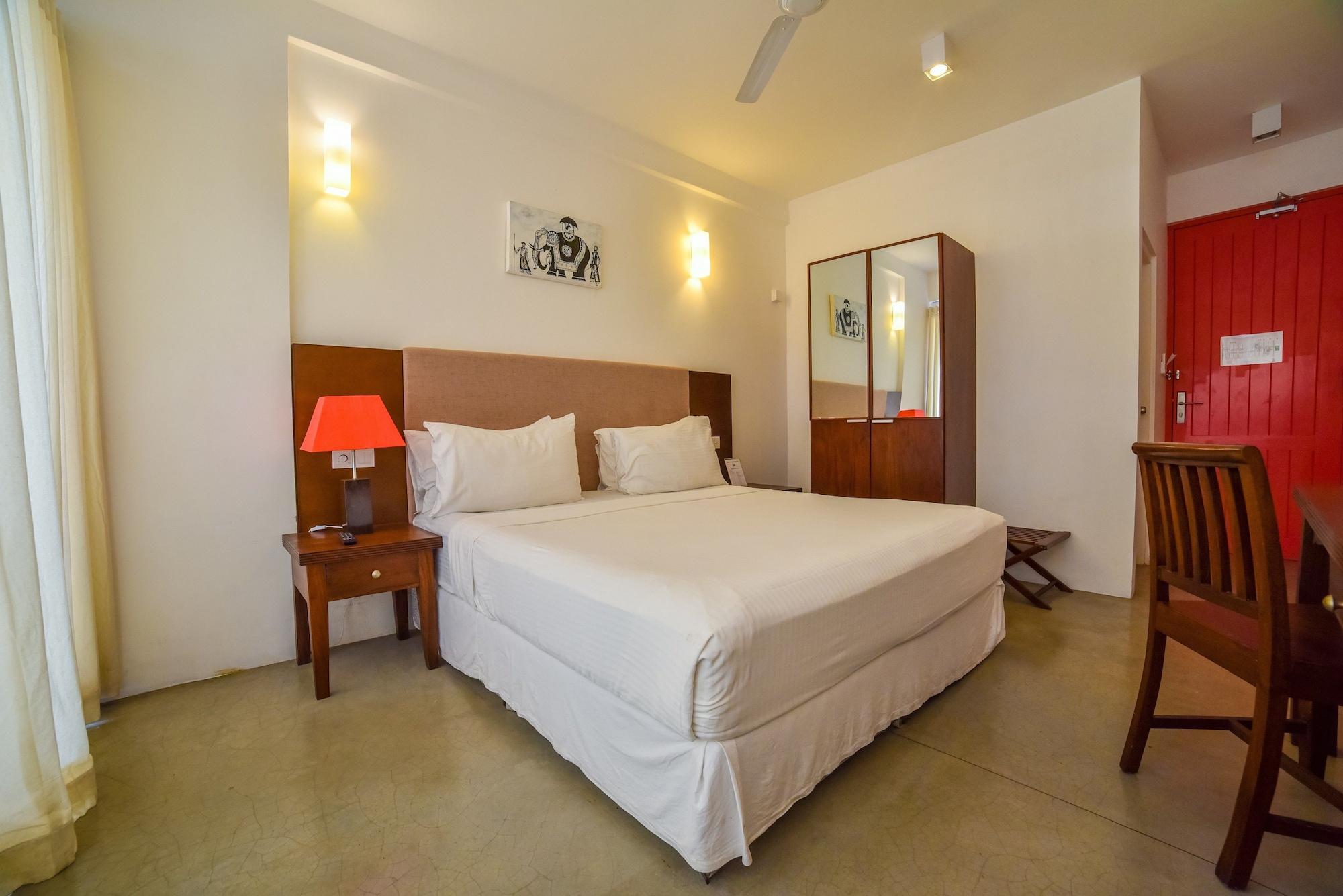 Coral Rock By Bansei 4*